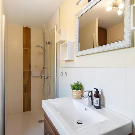 Ferienhaeuser Hainichhoehe 度假居