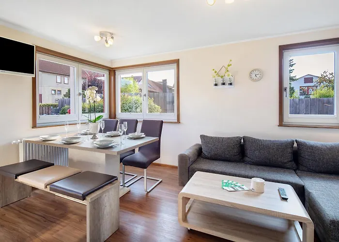 Ferienhaeuser Hainichhoehe بيت للعطل